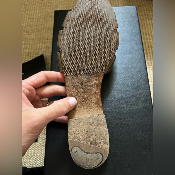 YSL YVES SAINT LAURENT flat sandal tribute in mushroom patent leather rare color - Picture 4 of 4